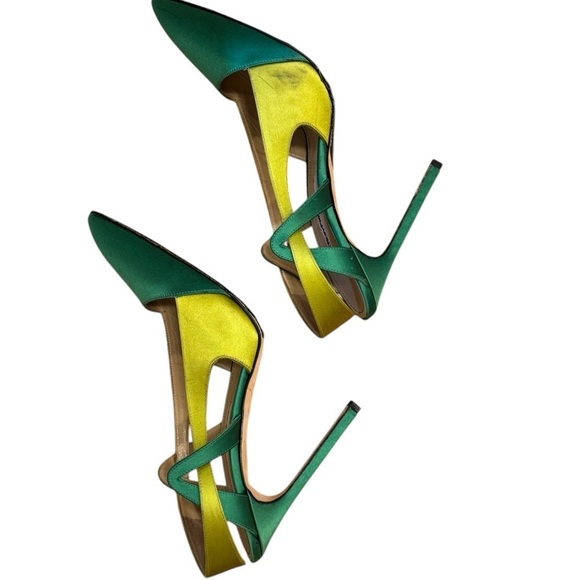 Manolo Blahnik Vibrant Green and Yellow Satin Stiletto Heels Run Small Sz- 9 1/2